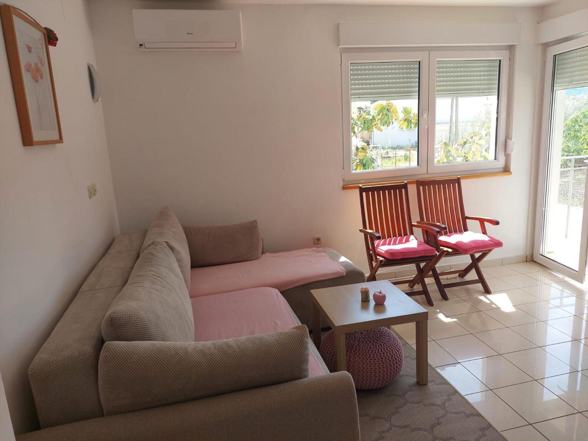Dedic Apartment Петркане Екстериор снимка